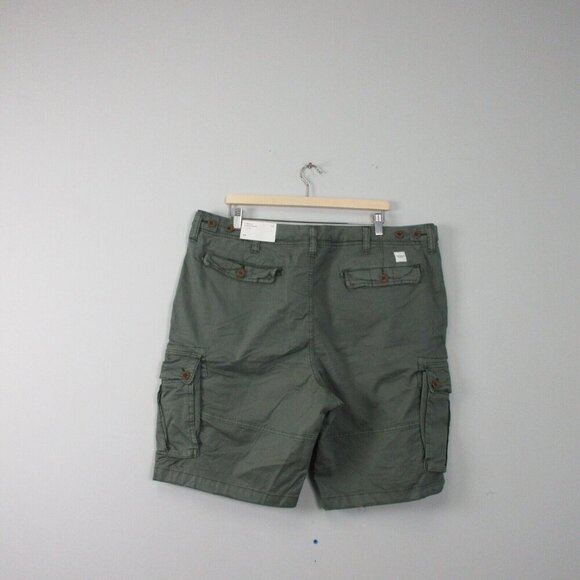 American Eagle Outfitters Lived-In Cargo Shorts Men's 40 Green Cotton Casual 680 - Picture 2 of 13